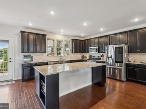 490 Rowan Street, Warminster PA 18974