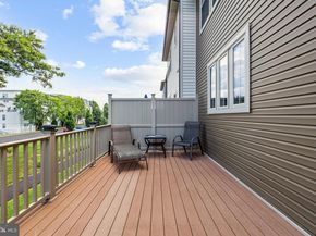490 Rowan Street, Warminster PA 18974