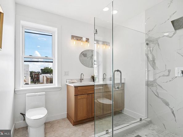 908 Reed Street, Philadelphia PA 19147