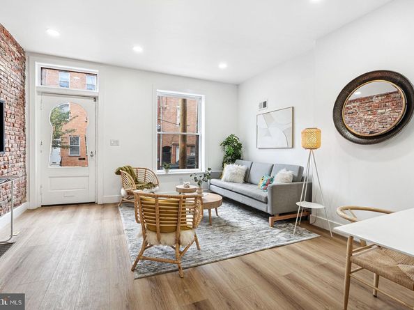 908 Reed Street, Philadelphia PA 19147