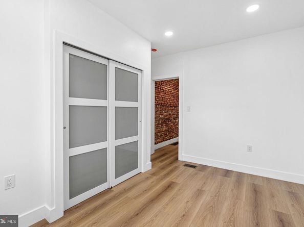 908 Reed Street, Philadelphia PA 19147