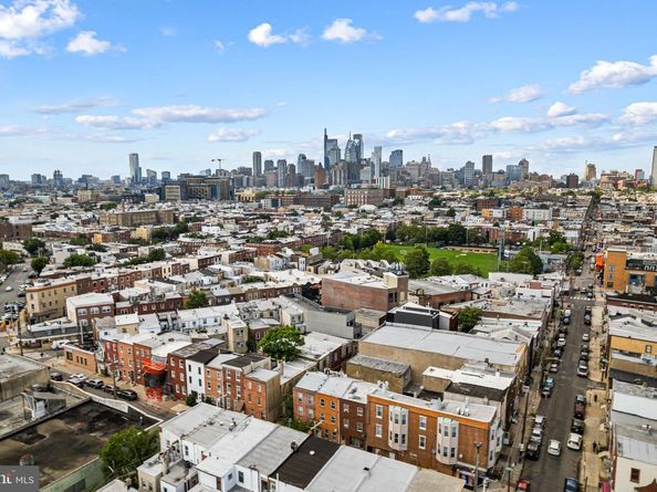 908 Reed Street, Philadelphia PA 19147