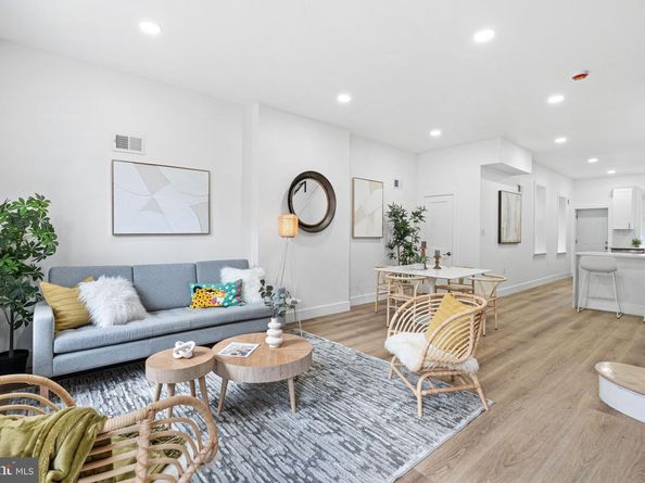 908 Reed Street, Philadelphia PA 19147