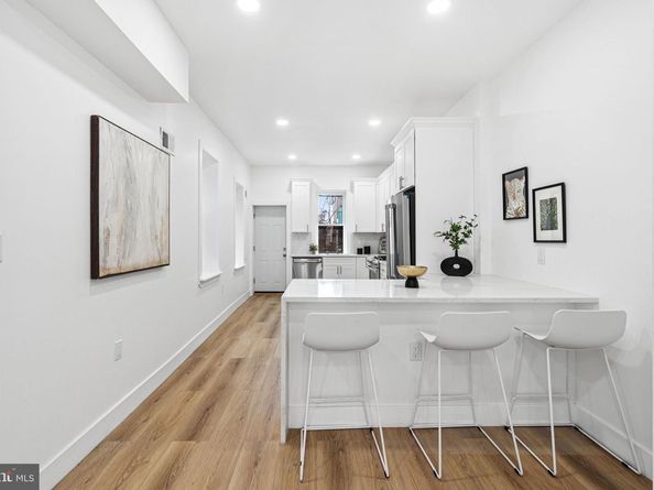 908 Reed Street, Philadelphia PA 19147