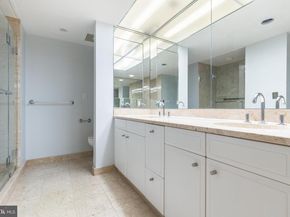 202 W Rittenhouse Square 1108, Philadelphia PA 19103