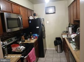 3489 Summit Court NE 3489, Washington DC 20018
