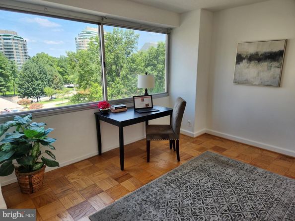 5500 Friendship Boulevard 1422N, Chevy Chase MD 20815