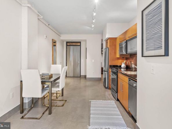 1133 14TH Street NW 802, Washington DC 20005