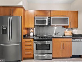 1133 14TH Street NW 802, Washington DC 20005