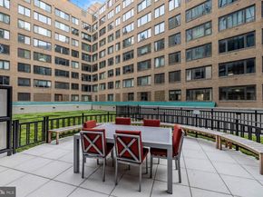 1133 14TH Street NW 802, Washington DC 20005