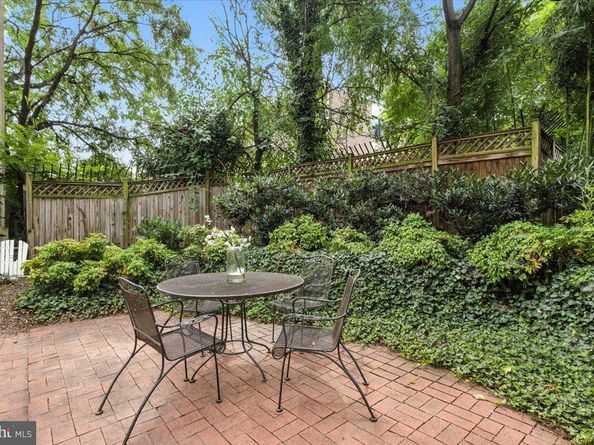 1367 K Street SE B, Washington DC 20003