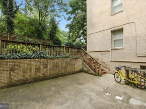 1367 K Street SE B, Washington DC 20003