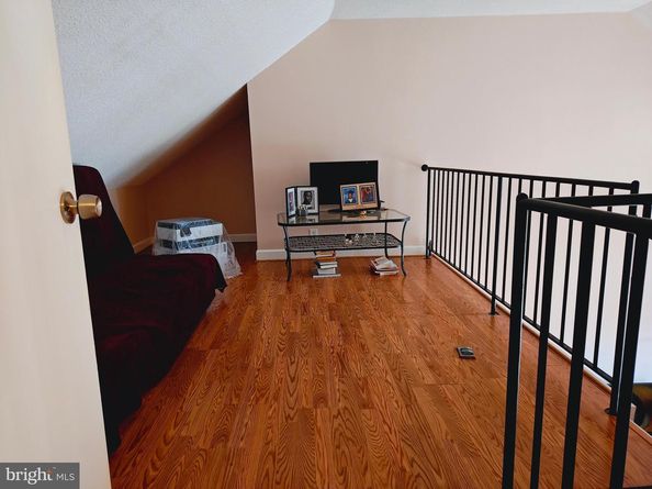 3432 S Wakefield Street B1, Arlington VA 22206