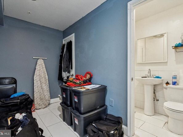 517 N 35TH Street, Philadelphia PA 19104