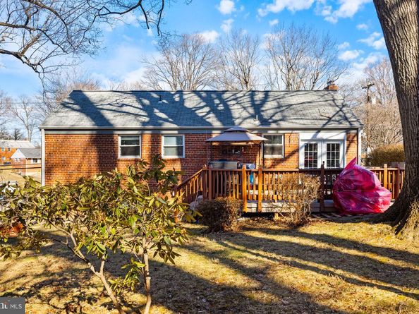 7011 Murray Lane, Annandale VA 22003