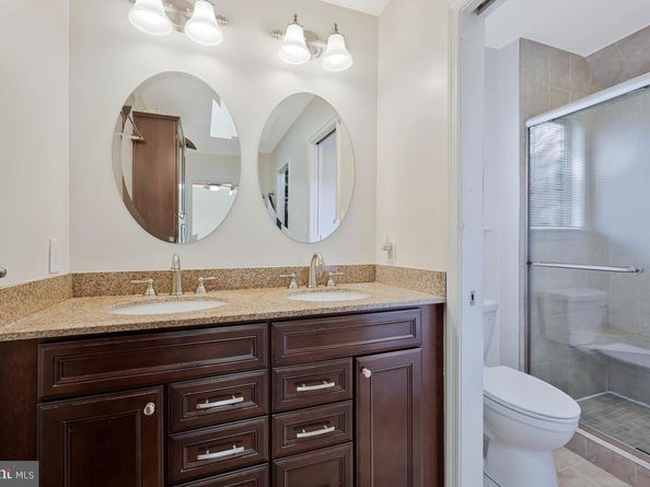 1526 Park Glen Court, Reston VA 20190