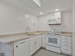 1526 Park Glen Court, Reston VA 20190