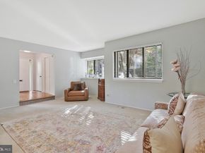 1526 Park Glen Court, Reston VA 20190