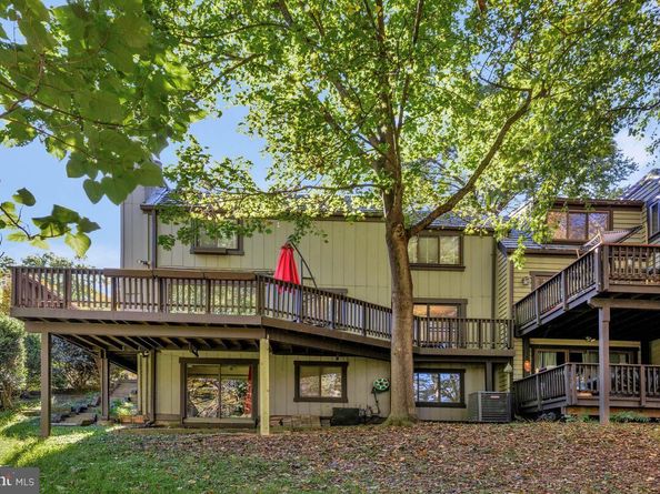 1526 Park Glen Court, Reston VA 20190
