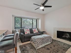 1526 Park Glen Court, Reston VA 20190