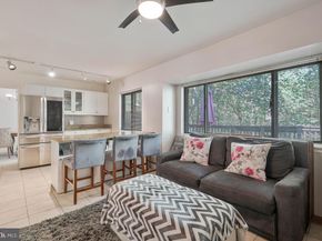 1526 Park Glen Court, Reston VA 20190