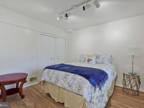 1526 Park Glen Court, Reston VA 20190