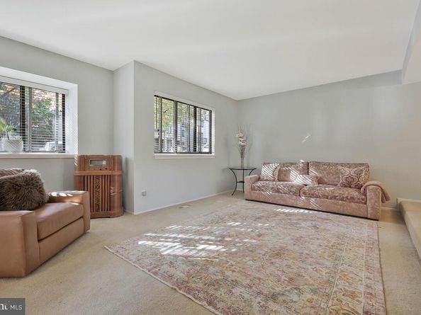 1526 Park Glen Court, Reston VA 20190