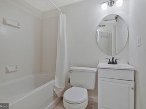 1526 Park Glen Court, Reston VA 20190