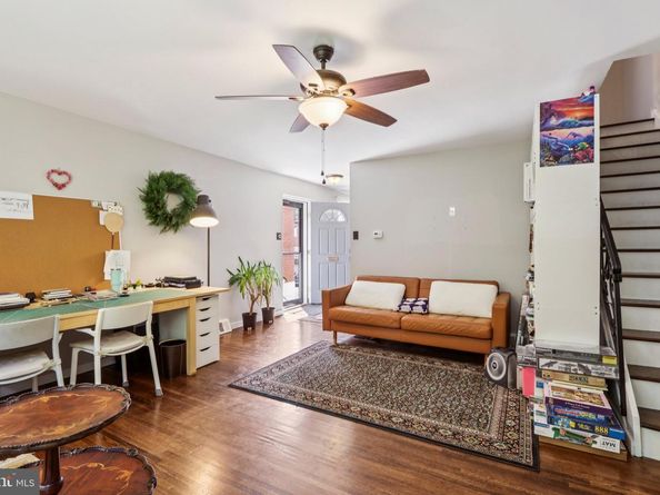 7521 Valley Avenue, Philadelphia PA 19128