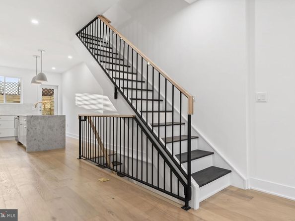 1318 S 8TH Street, Philadelphia PA 19147