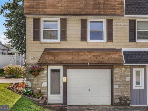 9933 Medway Road, Philadelphia PA 19115