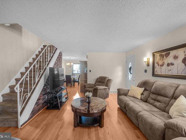 9933 Medway Road, Philadelphia PA 19115