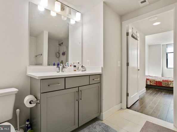 50 Florida Avenue NE 318, Washington DC 20002