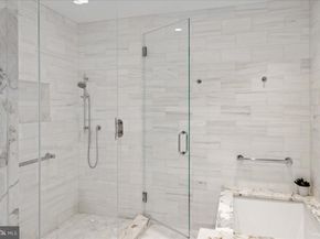 1901 Walnut Street 19D & 20D, Philadelphia PA 19103