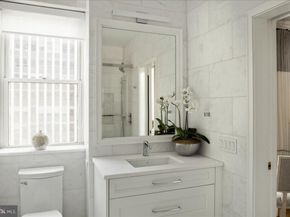1901 Walnut Street 19D & 20D, Philadelphia PA 19103