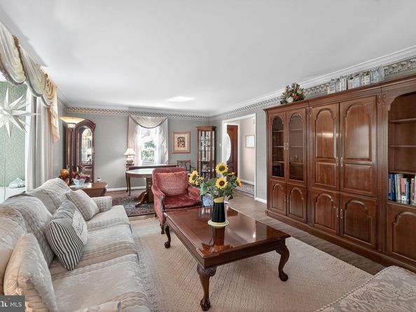 314 Highland Lane, Bryn Mawr PA 19010