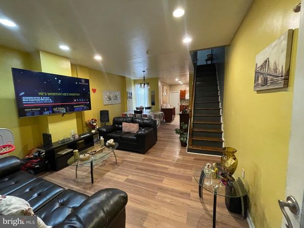 4225 N Sydenham Street, Philadelphia PA 19140