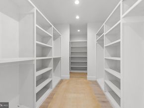 629 N Lincoln Street N, Arlington VA 22201