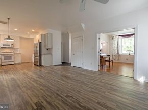 920 Napfle Avenue, Philadelphia PA 19111