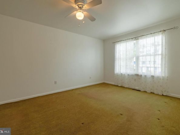920 Napfle Avenue, Philadelphia PA 19111