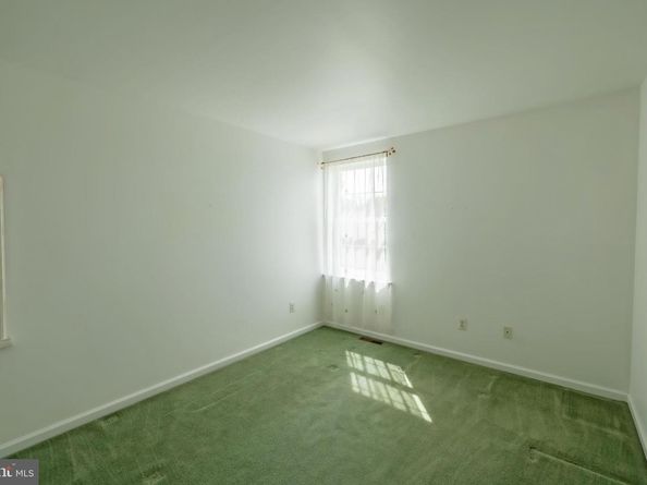 920 Napfle Avenue, Philadelphia PA 19111