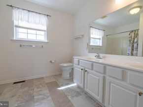 920 Napfle Avenue, Philadelphia PA 19111