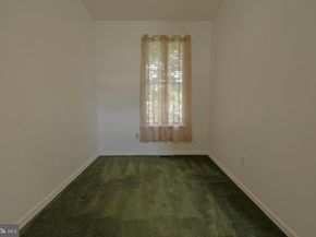 920 Napfle Avenue, Philadelphia PA 19111