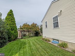 920 Napfle Avenue, Philadelphia PA 19111