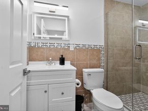 2542 Arcadia Street, Philadelphia PA 19125