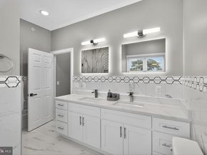 2542 Arcadia Street, Philadelphia PA 19125
