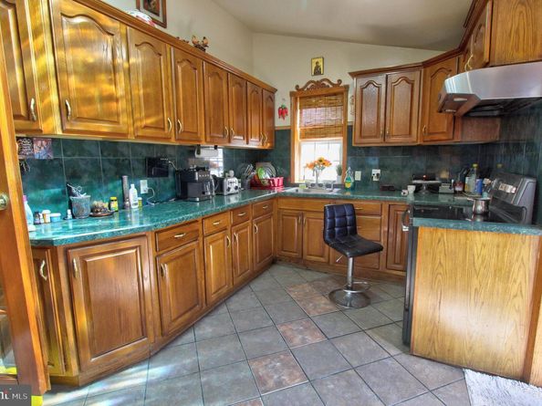 1336 Longshore Avenue, Philadelphia PA 19111