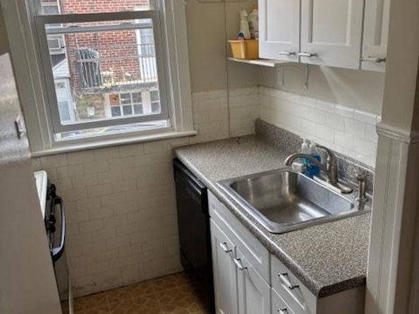 6139 N Franklin Street, Philadelphia PA 19120