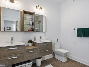 6707 Cinnaminson Court, Philadelphia PA 19128