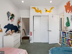 6707 Cinnaminson Court, Philadelphia PA 19128